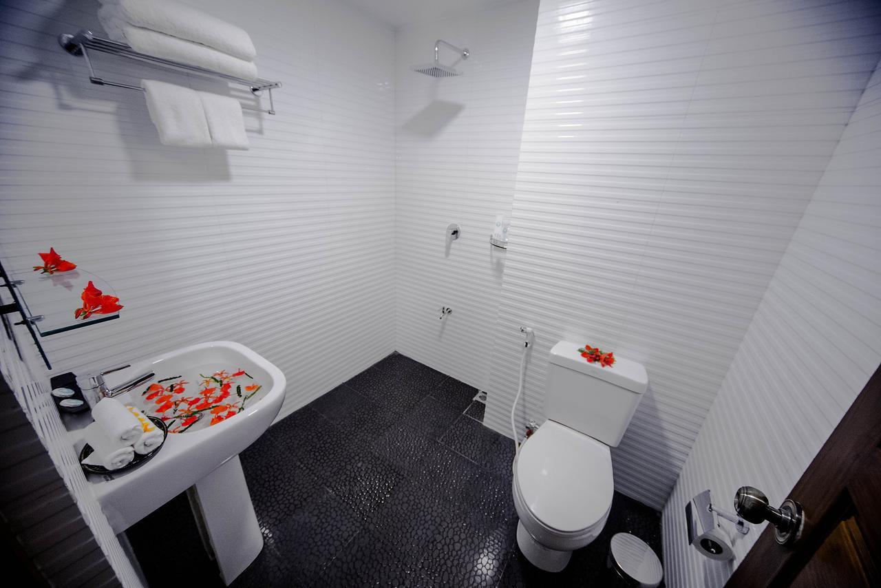 81 Central Hotel Nyaung Shwe Ngoại thất bức ảnh